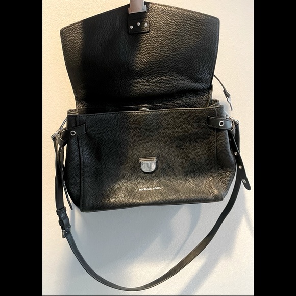 MICHAEL KORS BRISTOL STUDDED LEATHER SATCHEL - Picture 3 of 4